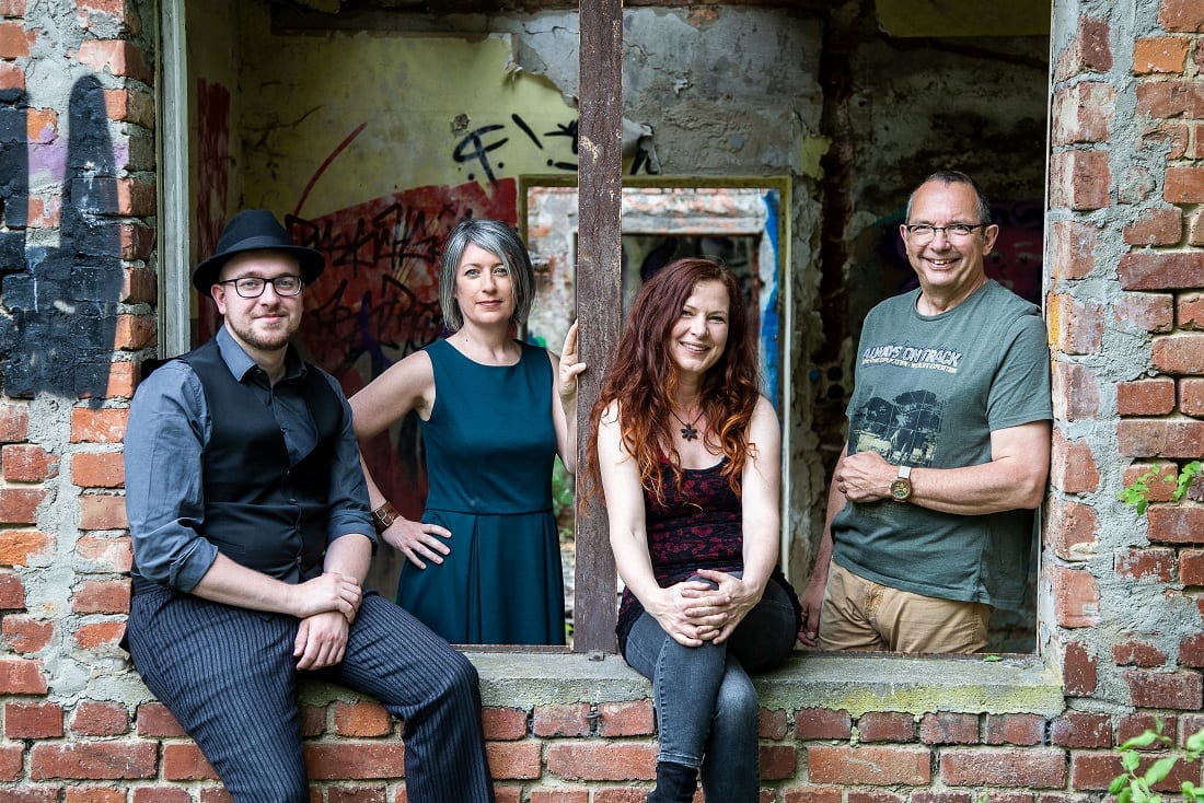 2027 04 14 CARA KLEIN presse 2022 quer1 Tom Griffiths